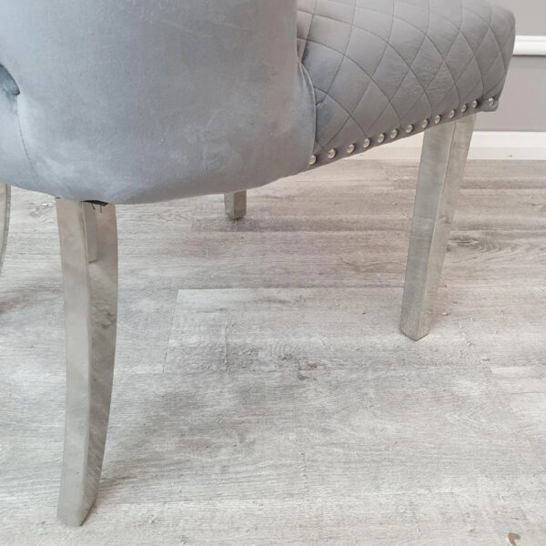Chelsea Single Dining Chair with Lion Knocker Buttoned Back