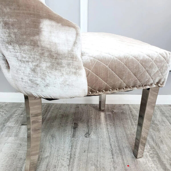 Chelsea Single Dining Chair with Lion Knocker Buttoned Back