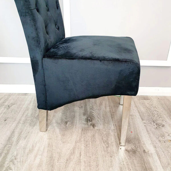 Emma Single Dining Chair with Lion Knocker Buttoned Back