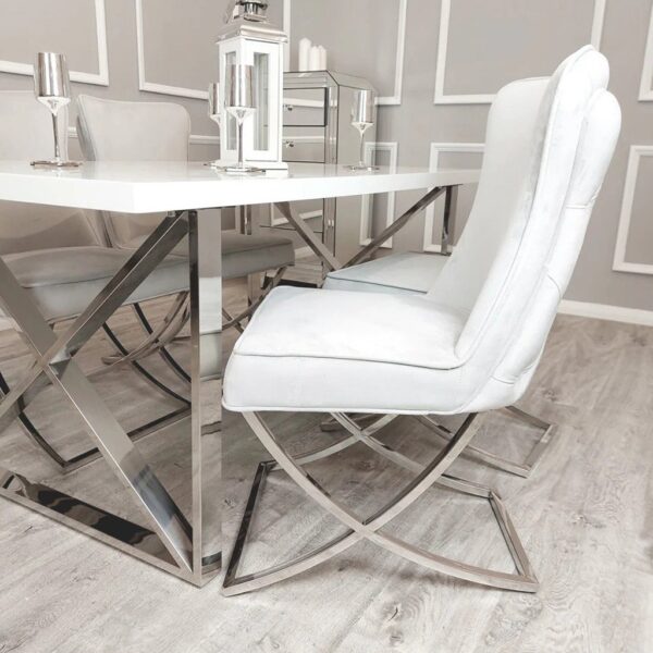 Sandhurst Single Dining Chair with buttoned back