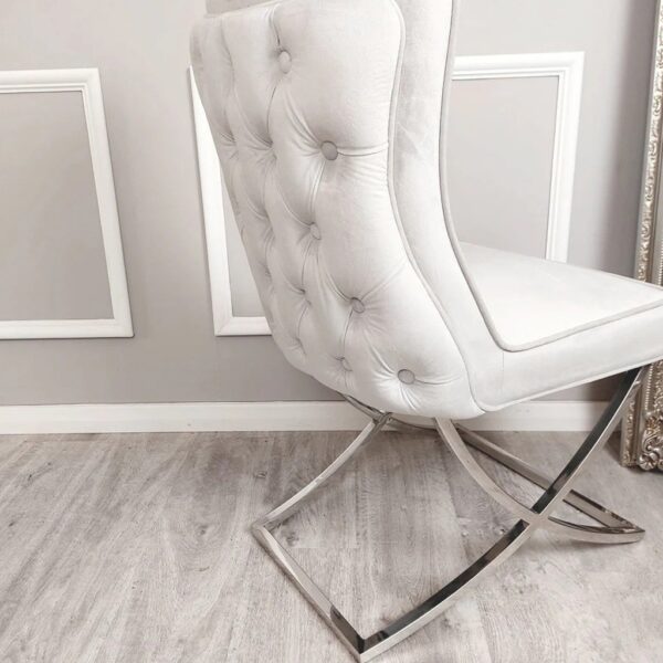 Sandhurst Single Dining Chair with buttoned back
